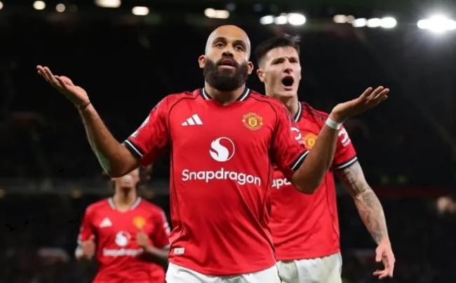 Hàng công Man United chơi khởi sắc với chiến thuật mới của Amorim