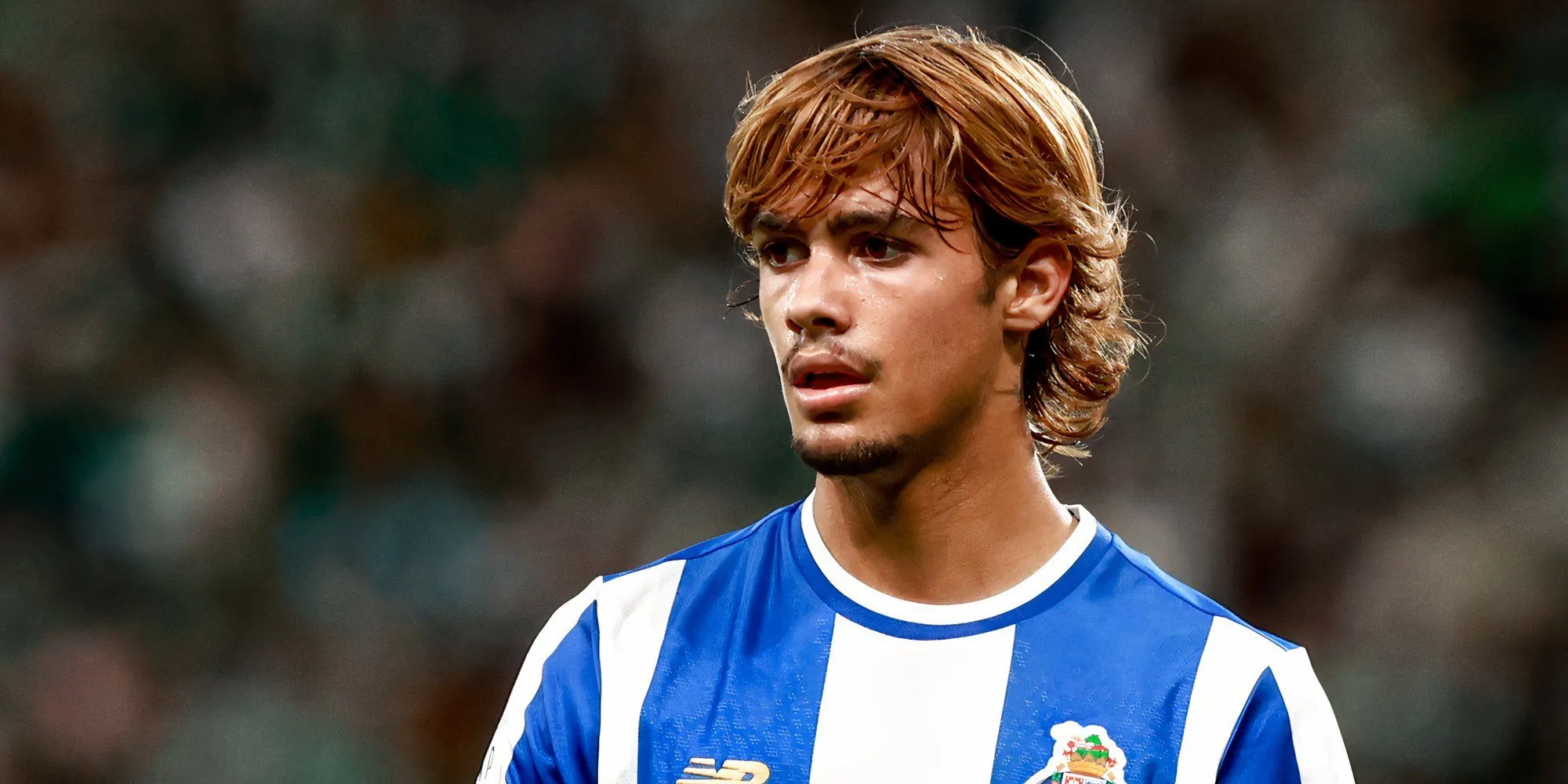 Ngôi sao trẻ Rodrigo Mora trong màu áo Porto