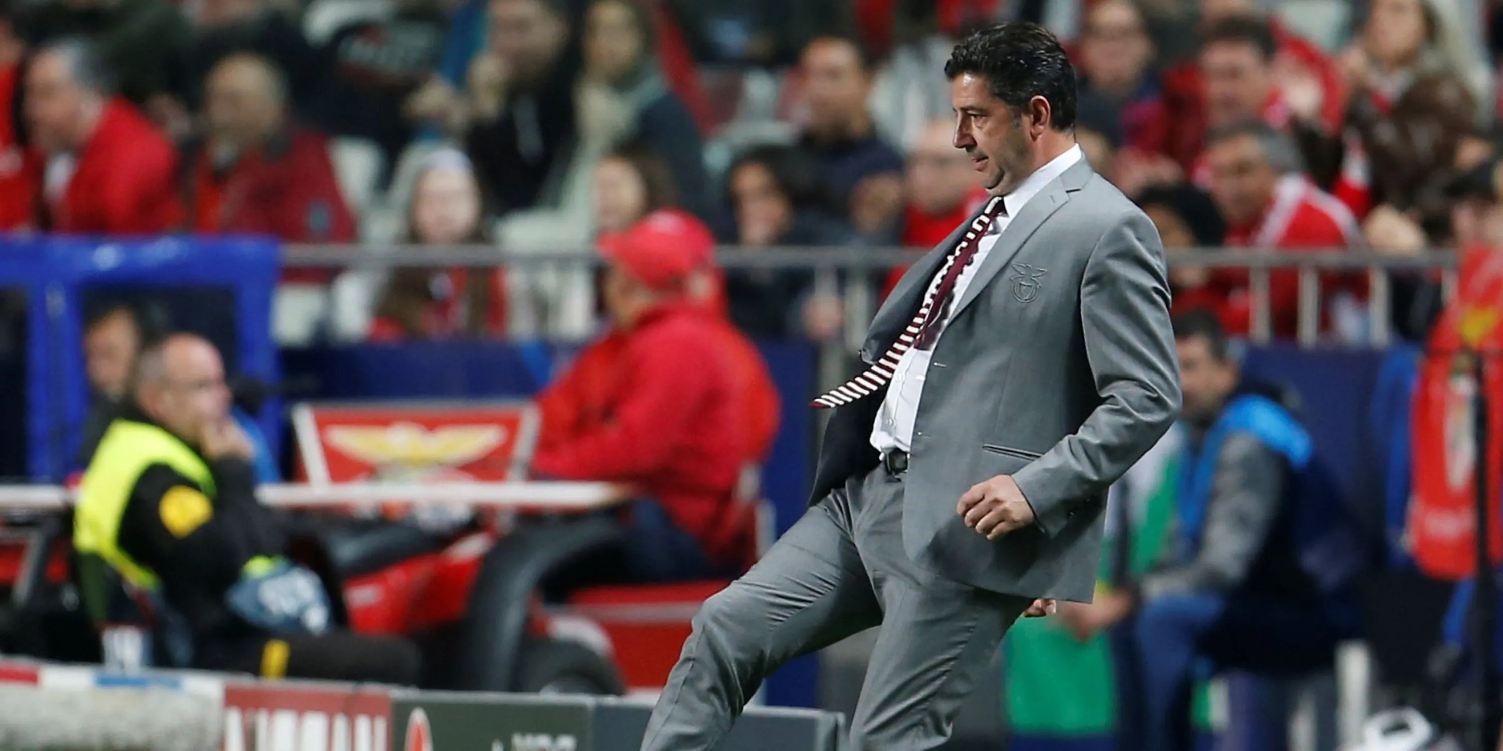 Rui Vitoria với tư cách huấn luyện viên Benfica